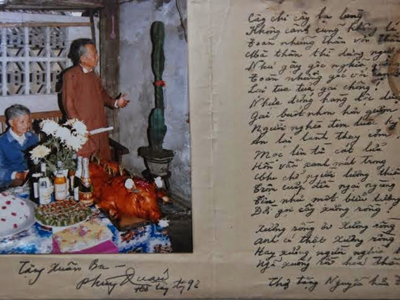 Chợt rơi ra b&agrave;i thơ Ph&ugrave;ng Qu&aacute;n